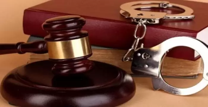 برخورد با شرکتهای بازاریابی شبکهای غیرمجاز و هرمی